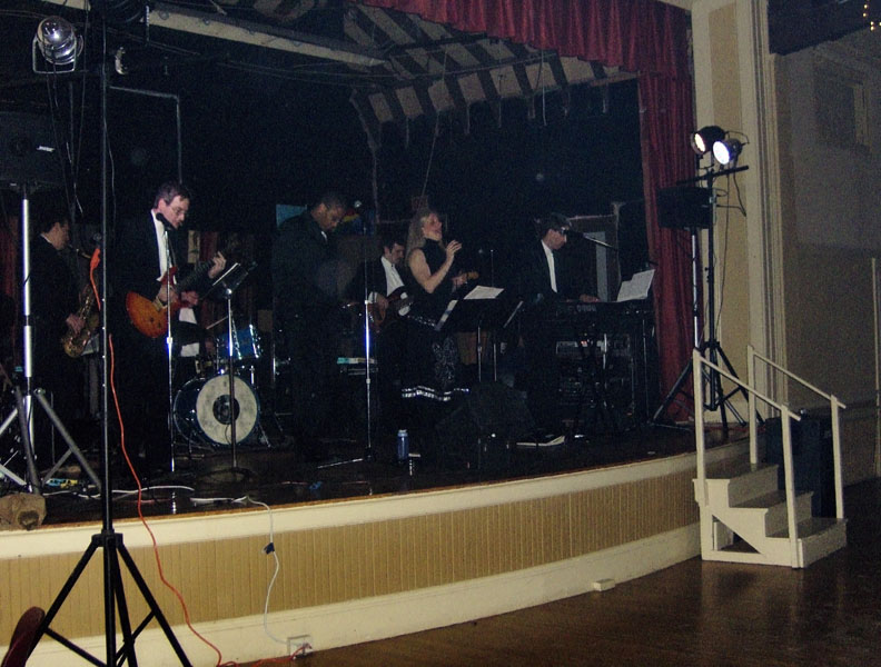 bandwide